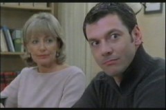 s10ep1caroltom1