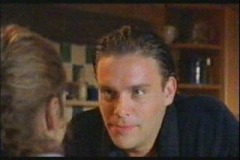 s10ep11sam2