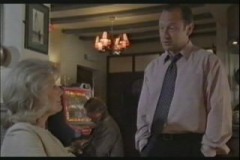 s10ep6mikecarol1