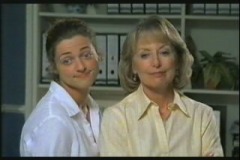 s12ep1carolkerri2
