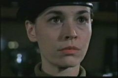 s12ep1claire2