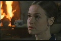 s12ep2claire3