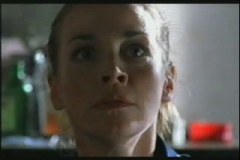 s12ep9claire4